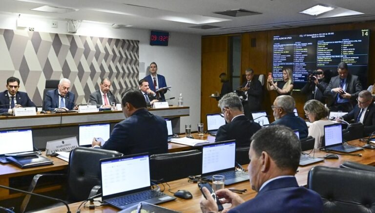 Fim da Escala 6×1 Avança no Senado: Entenda o Que Mudou e o que falta para virar lei